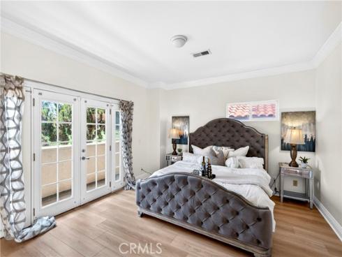 137 The Masters Circle , Costa Mesa, CA