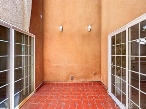 137 The Masters Circle , Costa Mesa, CA