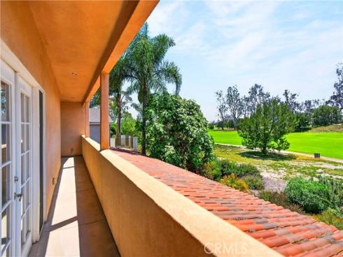 137 The Masters Circle , Costa Mesa, CA