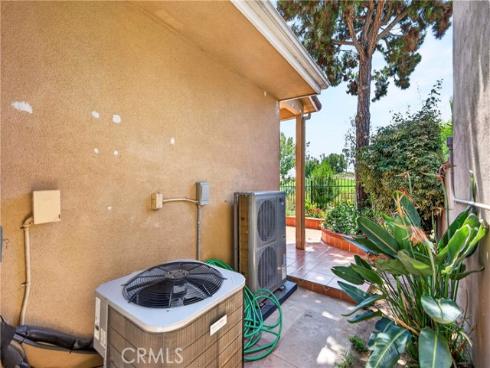 137 The Masters Circle , Costa Mesa, CA