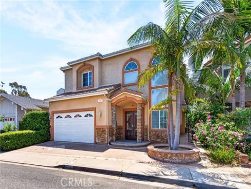 137 The Masters Circle , Costa Mesa, CA