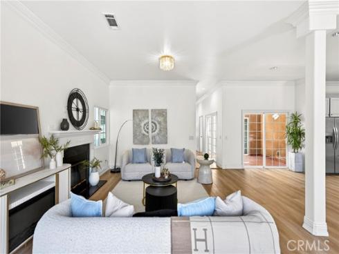 137 The Masters Circle , Costa Mesa, CA