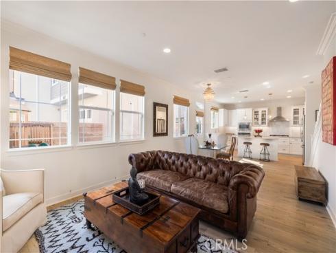 255  Mesa  , Costa Mesa, CA