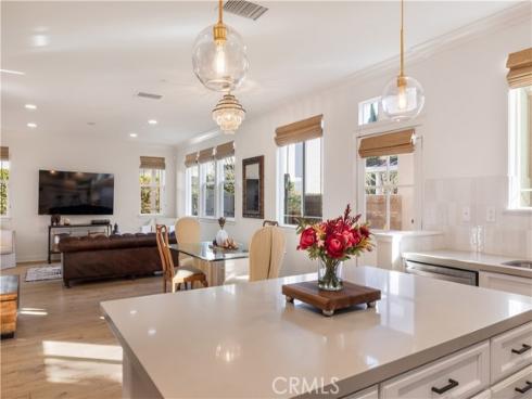 255  Mesa  , Costa Mesa, CA