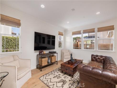 255  Mesa  , Costa Mesa, CA