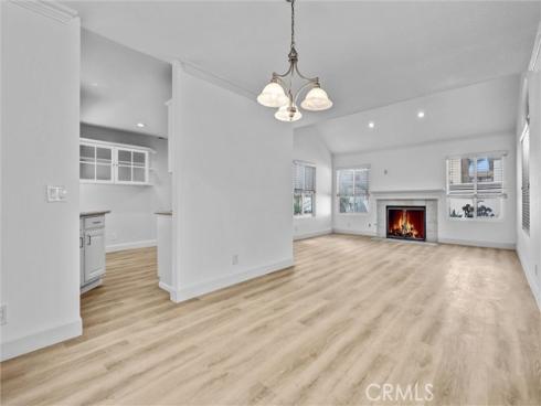 2626  Santa Ana  2  Avenue, Costa Mesa, CA