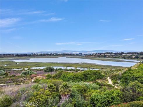 2626  Santa Ana  2  Avenue, Costa Mesa, CA