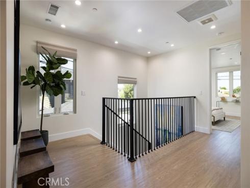 161  Cecil  B  Place, Costa Mesa, CA