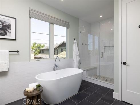 161  Cecil  B  Place, Costa Mesa, CA