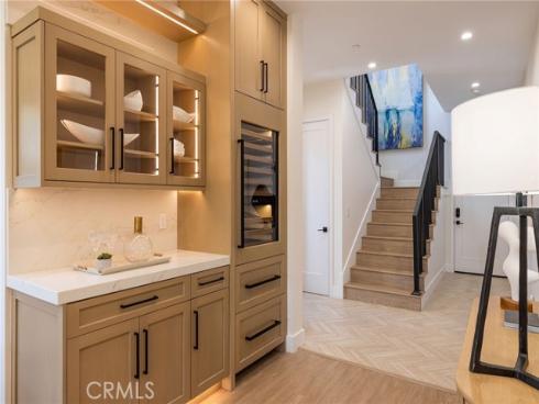 161  Cecil  B  Place, Costa Mesa, CA