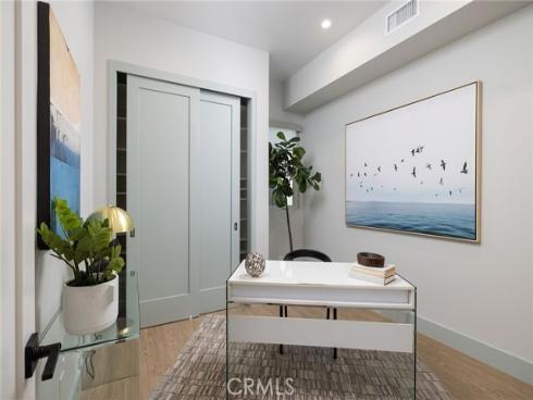 161  Cecil  B  Place, Costa Mesa, CA