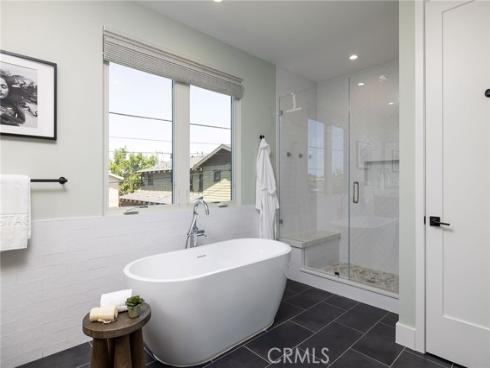 161 Cecil #b Place, Costa Mesa, CA