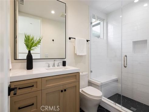 161 Cecil #b Place, Costa Mesa, CA