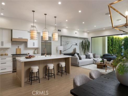 161 Cecil #b Place, Costa Mesa, CA
