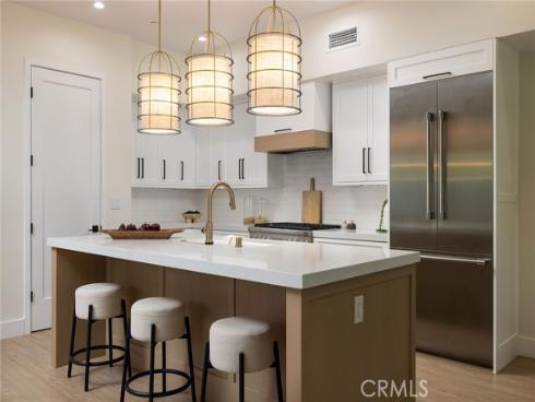161 Cecil #b Place, Costa Mesa, CA