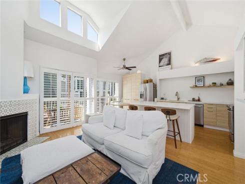 805 Grayling Bay 46 , Costa Mesa, CA