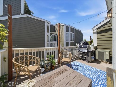805 Grayling Bay 46 , Costa Mesa, CA