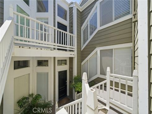 805 Grayling Bay 46 , Costa Mesa, CA