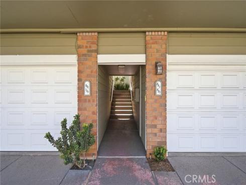 805 Grayling Bay 46 , Costa Mesa, CA
