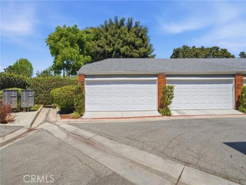 805 Grayling Bay 46 , Costa Mesa, CA