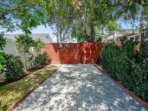 2197 Santa Ana Avenue, Costa Mesa, CA