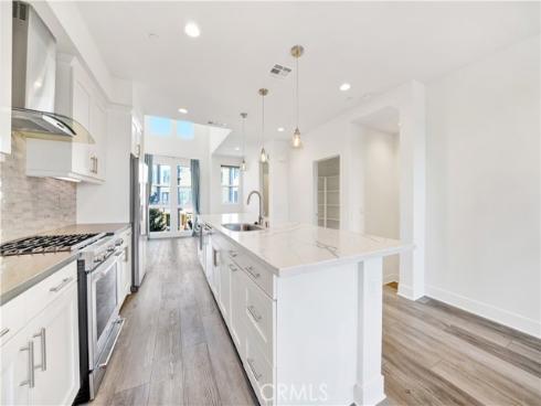 1658 Topanga , Costa Mesa, CA