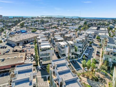 1658 Topanga , Costa Mesa, CA
