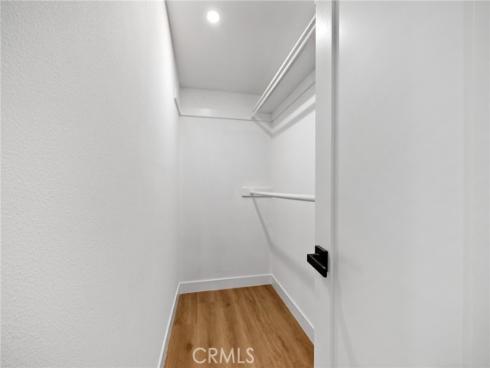923 Hyde Court, Costa Mesa, CA