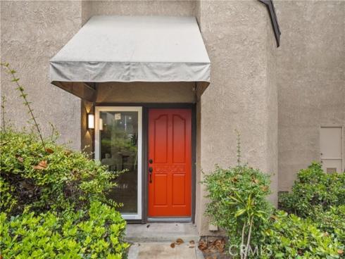 923 Hyde Court, Costa Mesa, CA