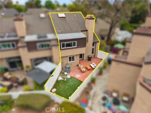 923 Hyde Court, Costa Mesa, CA