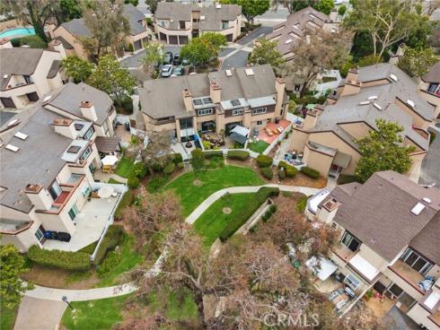 923 Hyde Court, Costa Mesa, CA