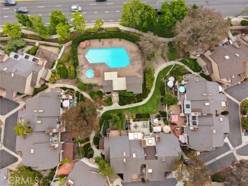923 Hyde Court, Costa Mesa, CA