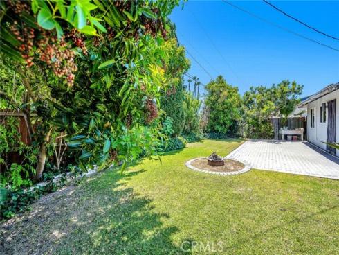 3132 Samoa , Costa Mesa, CA