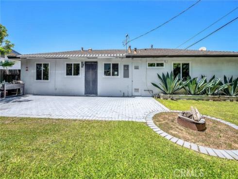 3132 Samoa , Costa Mesa, CA