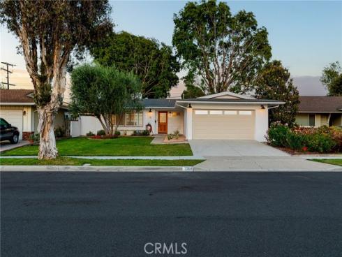 3268 Michigan , Costa Mesa, CA