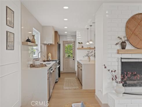 3268 Michigan , Costa Mesa, CA