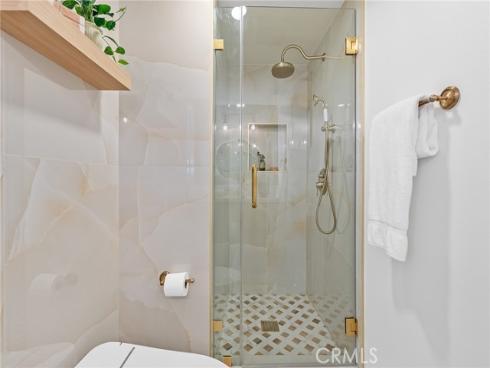 3268 Michigan , Costa Mesa, CA