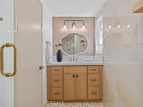 3268 Michigan , Costa Mesa, CA
