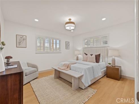 3268 Michigan , Costa Mesa, CA
