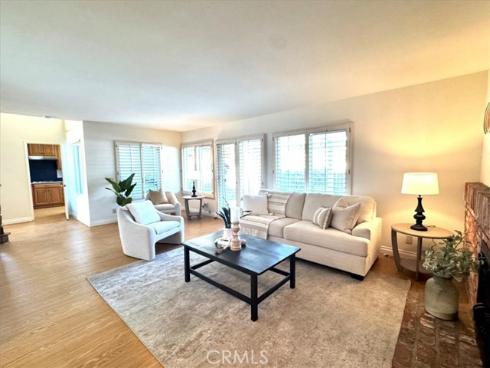 1104 Dennis Drive , Costa Mesa, CA