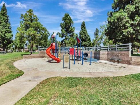 1104 Dennis Drive , Costa Mesa, CA