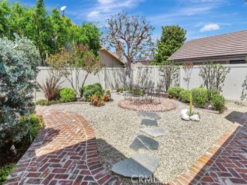 1104 Dennis Drive , Costa Mesa, CA