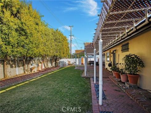 2968 Ceylon , Costa Mesa, CA