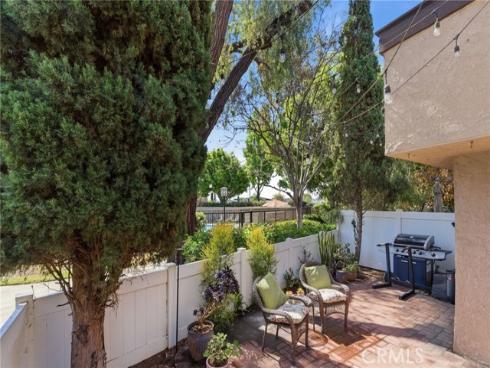 905 Hyde Court, Costa Mesa, CA
