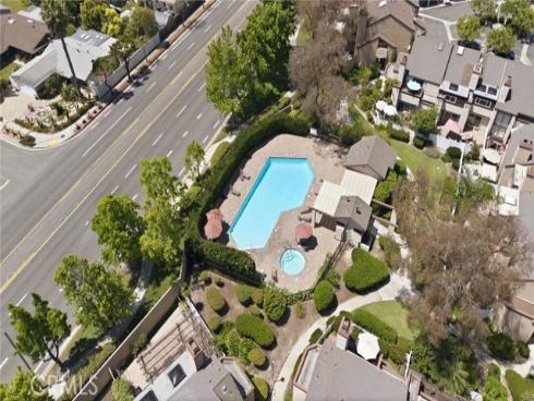 905  Hyde   Court, Costa Mesa, CA