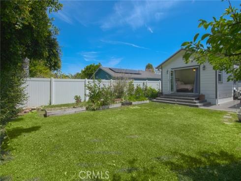 1925 Fullerton Avenue, Costa Mesa, CA