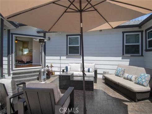 1925 Fullerton Avenue, Costa Mesa, CA