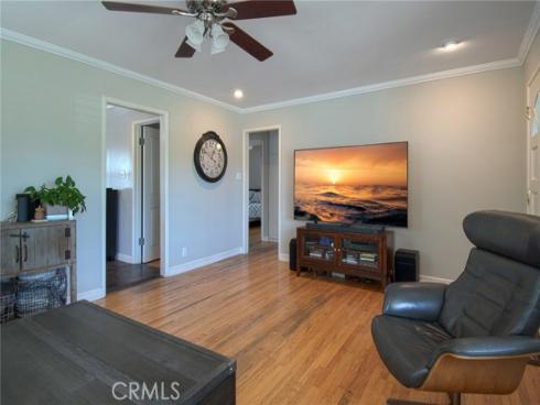 1925 Fullerton Avenue, Costa Mesa, CA
