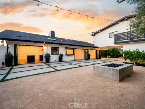 3000 Country Club Drive, Costa Mesa, CA