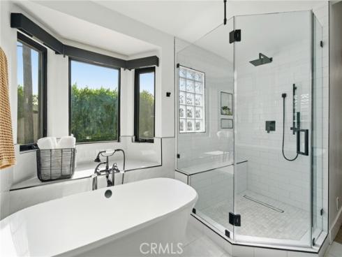 3000 Country Club Drive, Costa Mesa, CA